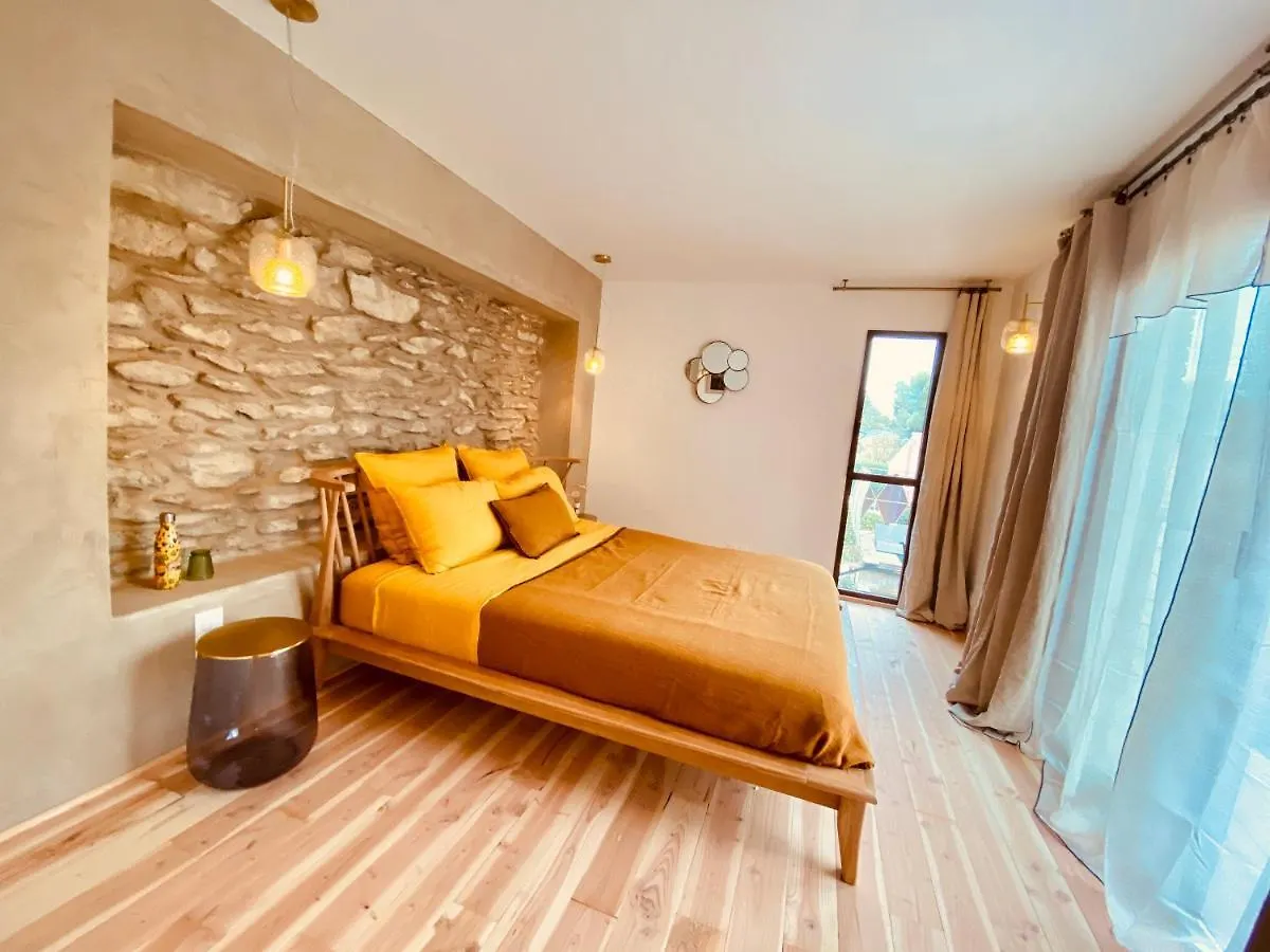 M&S - Maison Feraud Saint-Rémy-de-Provence Bed and Breakfast